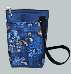 Crossbody/ taštička Ála -modré květy na denimu